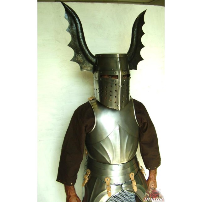 Harnisch mit Beintaschen