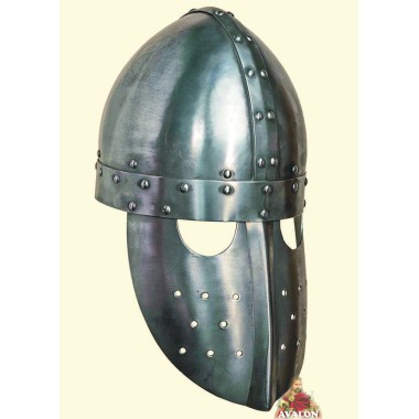 Helme mit Gesichtsmaske - Mittelalter Helm