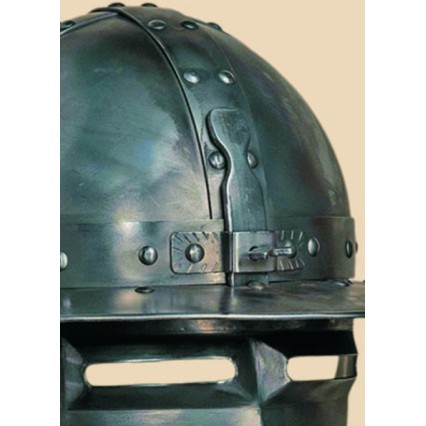 Eisenhut Helm
