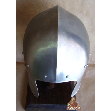 Helm Barbuta