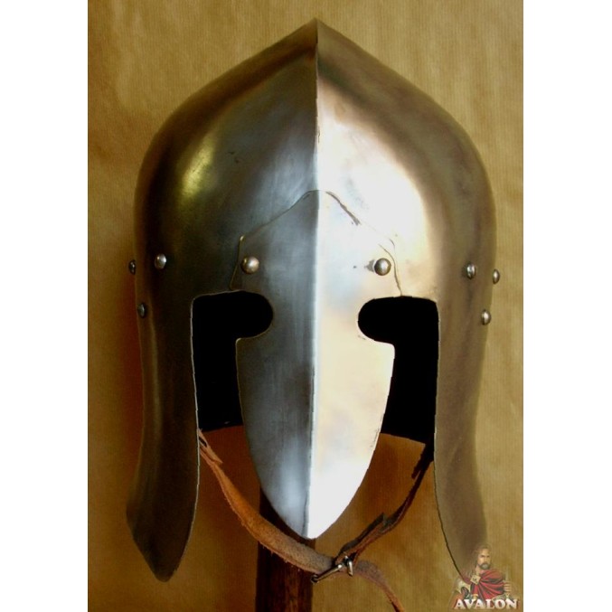 Helm Barbuta