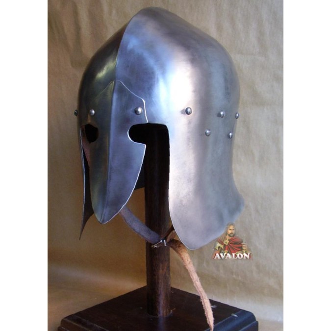 Helm Barbuta