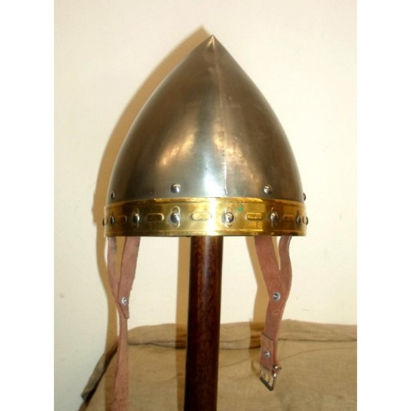 Norman konische Helme - 