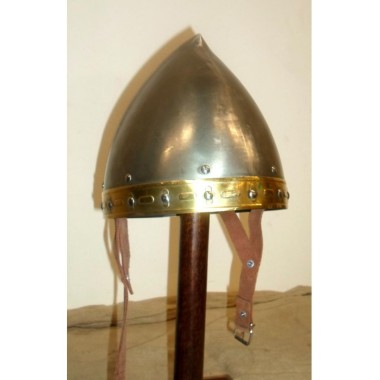 Norman konische Helme - 