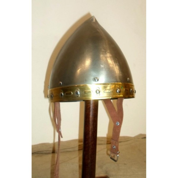 Norman konische Helme - 