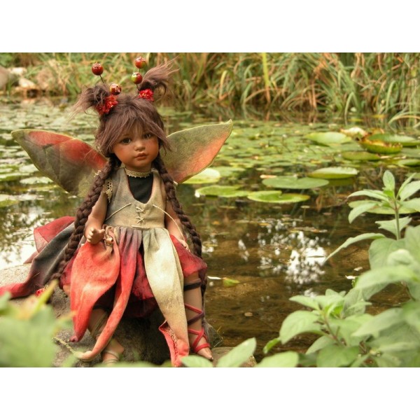Elfe Fee Teich, Porzellanpuppe