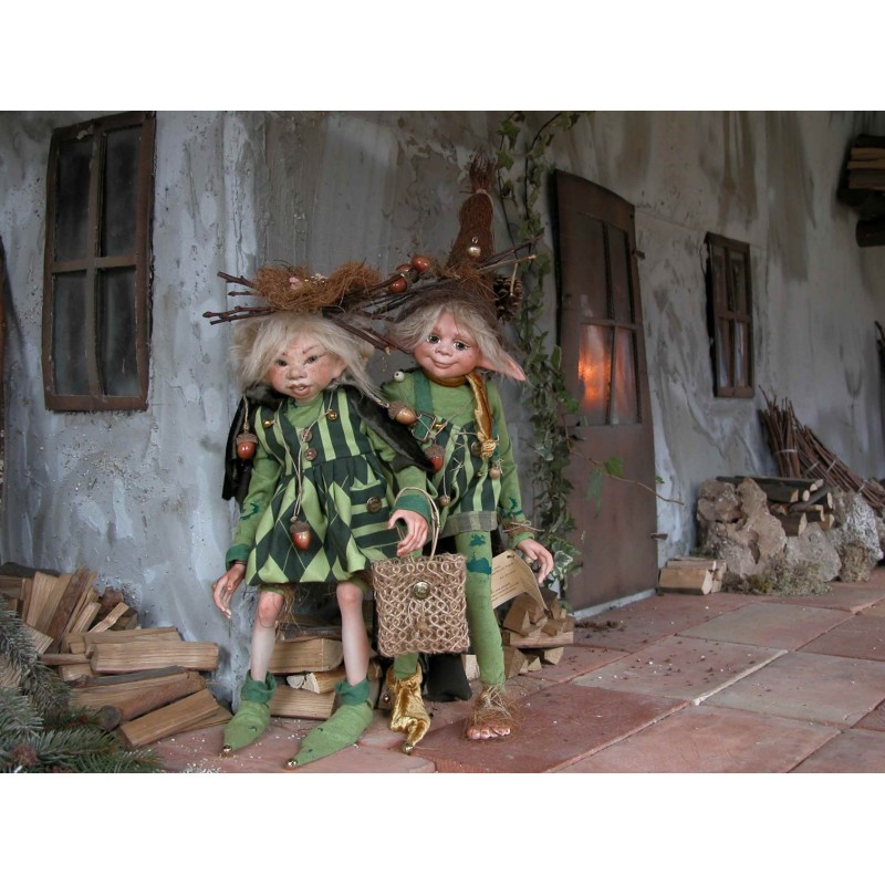 Elfen Eichel und Holunder, Porzellanpuppe