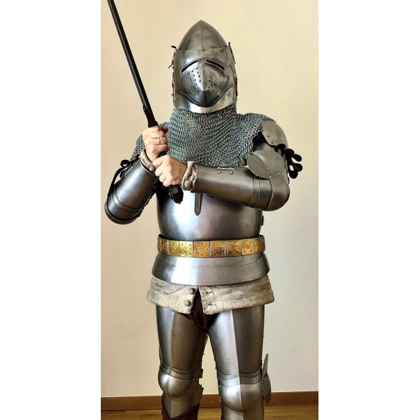 Beinzeug mit Kniebuckel