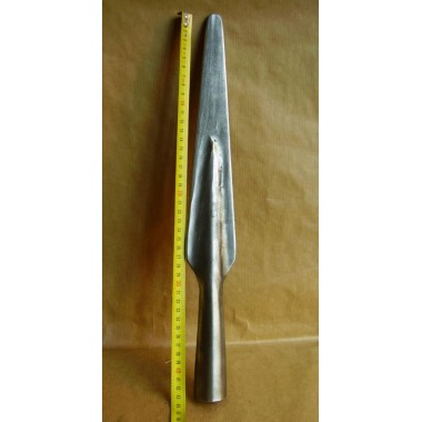 Speerspitze vorbereitet