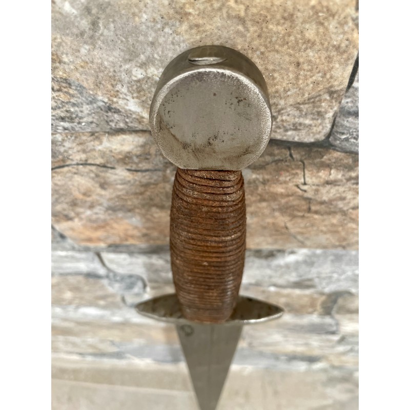 Mittelalterlicher Kampfdolch