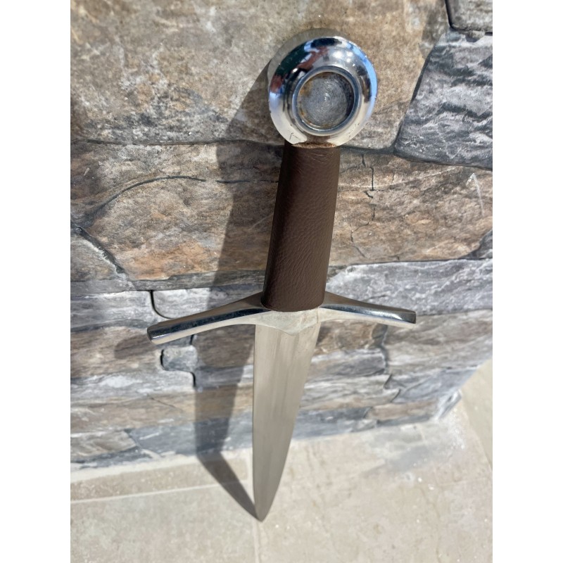 Mittelalterlicher Dolch