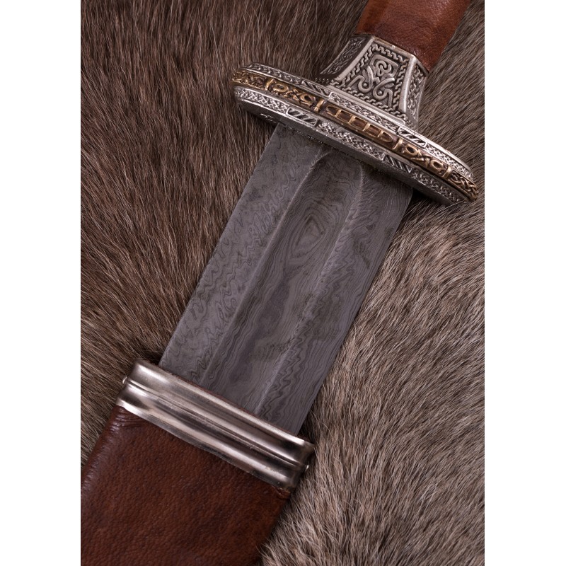 Skandinavisches Vendelzeit-Schwert mit verzinntem Messingheft, Damastklinge